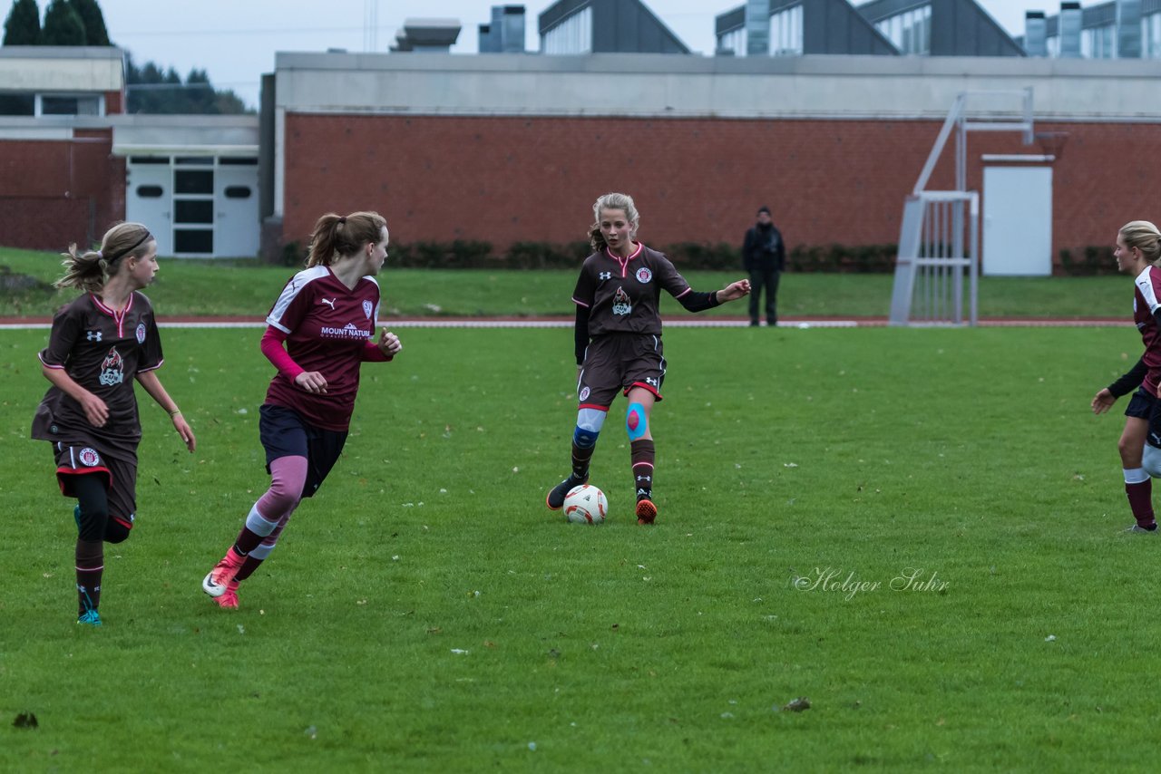 Bild 147 - C-Juniorinnen Halstenbek-Rellingen - St.Pauli : Ergebnis: 0:5